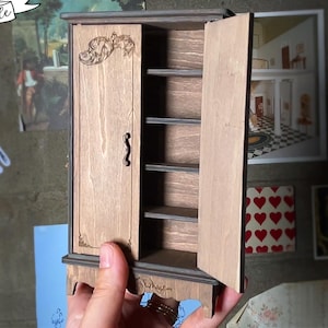 SVG-bestand poppenhuiskast kast, schaal 1:12, ingebouwd lasergesneden scharnier