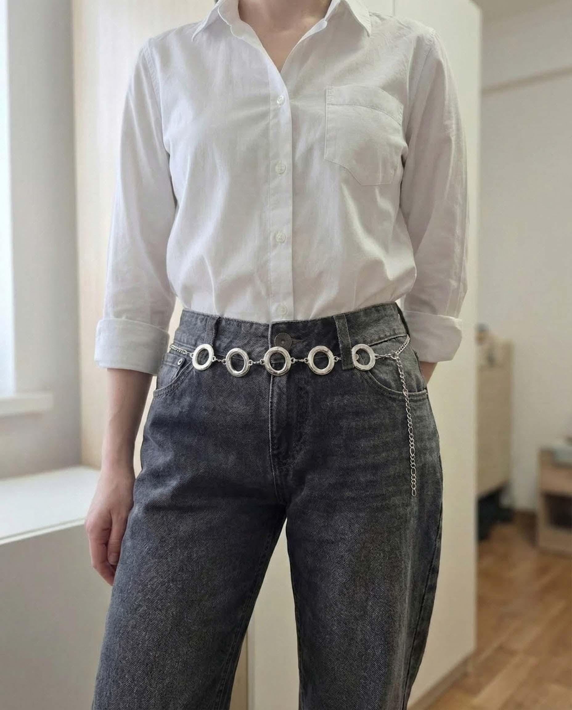 Silver Circle Link Chain Belt • Y2K Minimalist Waist/Hip • 40” Y2K Silver Tone Circle Chain Link Belt 34 main image 3
