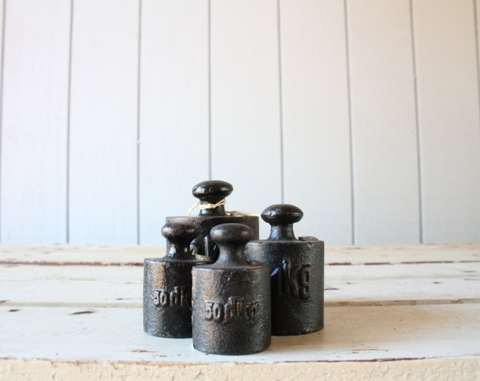 Vintage Cast Iron Scale Weights // Set of Four - Etsy