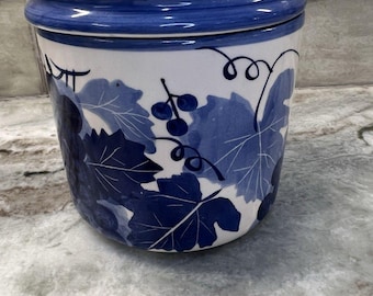 Hand Painted Blue Design Pac Inc Canister Grape Vine Pattern 5.25" x 5"