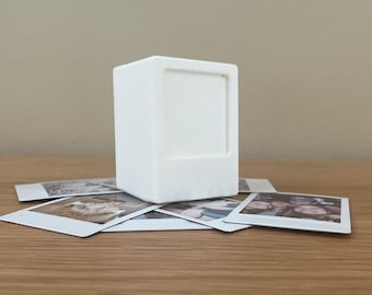 Polaroid Go display and storage frame - tabletop - snapstack