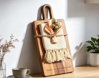 Set da portata personalizzato, tagliere per formaggi personalizzato con asciugamano e fiori, regalo di Natale per ringraziare, regalo per la nonna, regalo di pensionamento