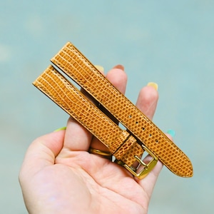 Smalt orange läderarmband i ödla-färgat läder, handgjort, anpassad storlek 24 mm till 10 mm, vintagestil, linning, tunn.