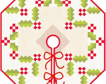 HOLLY TREE Skirt Quilt Pattern New from Fig Tree,Featuring Upcoming Fabric for Christmas 2025, FTQ 2021
