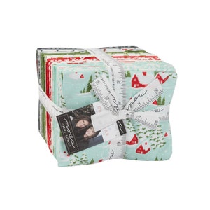 Merry Little Christmas Fat Quarter Bundle by Bonnie & Camille, 36-18"x21/22", Moda 55240AB