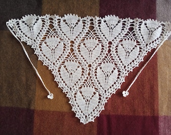 Handmade Crochet Tulip Bandana, Triangle Head Band, Boho Bridal Cotton Accessory