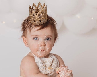 Newborn Photography accessory /& photoshoot prop Baby accessory Handmade Gold Star Lace Crown First birthday Crown