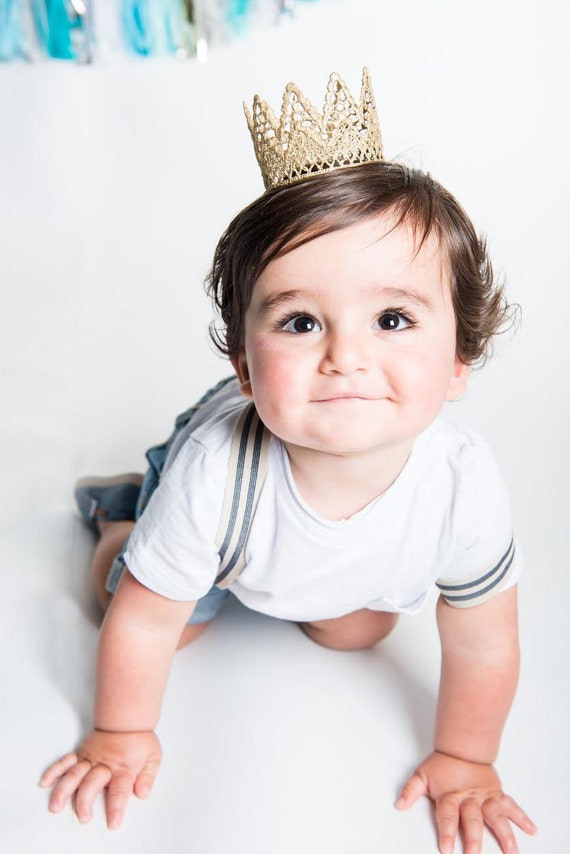 Lace birthday sale crown
