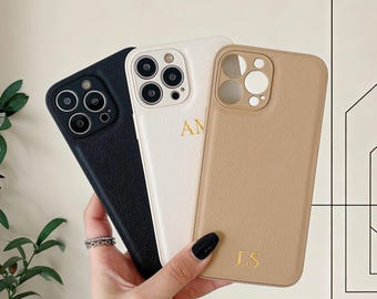 Funda de piel vegana con relieve personalizado para iPhone: iPhone 17, 16, 15 y 14 Pro Max.