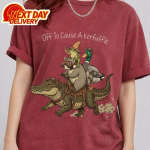 Aus, um ein Kerfuffle Color Comfort T-Shirt, Alligator, Frosch, Waschbär und Enten-Design-Shirt, Grafik-T-Shirt für Tierliebhaber, Sommertop zu verursachen