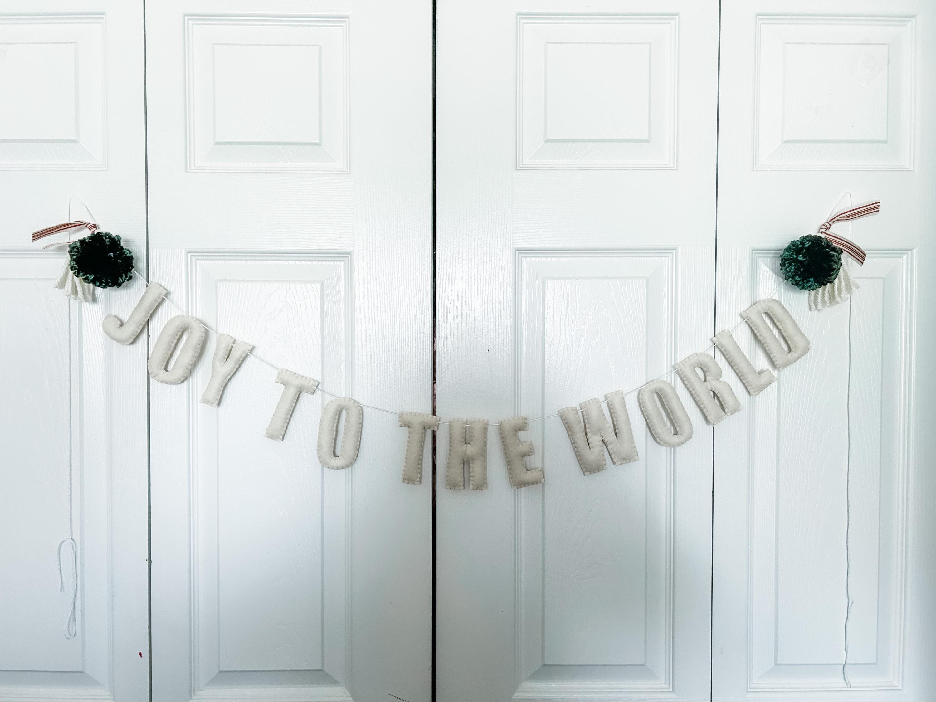 Joy To The World Garland