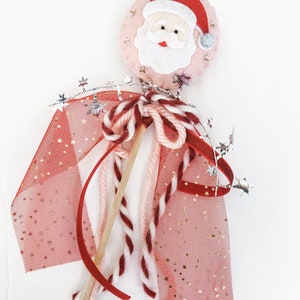 Santa Wand//magicwand•Christmas wand•woodenwand•animalwand•flower wand•magical•makebelieve•imagination•wand•Scanditoys•christmas