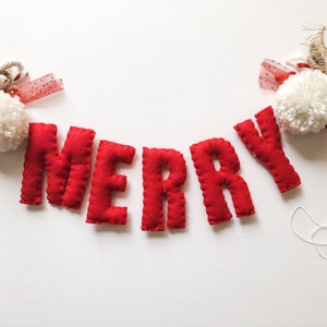 Merry Garland//pompom Garland•felt banner•walldecor•party decor•babyshower•personalized•feltgarland•neutral•Christmas garland