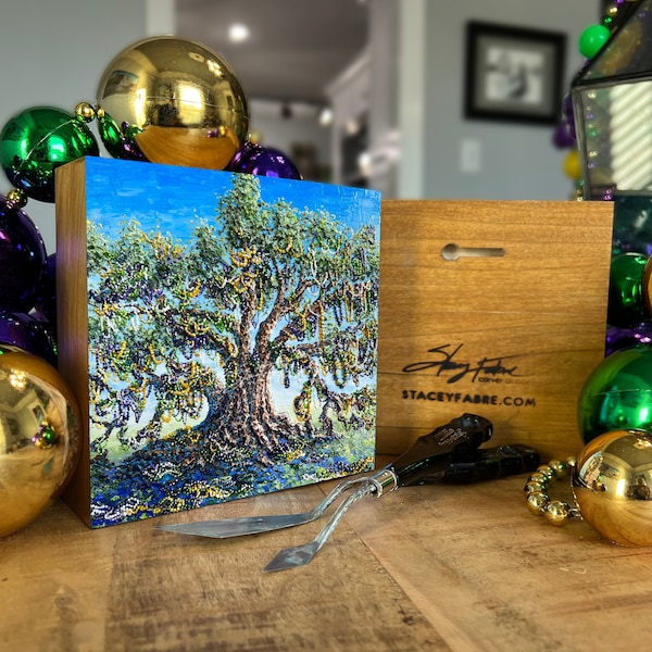 mardi gras bead tree print
