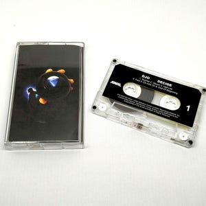 Djo – DECIDE | シンセポップ 2022 | コンテンポラリー・コレクタブル・カセット