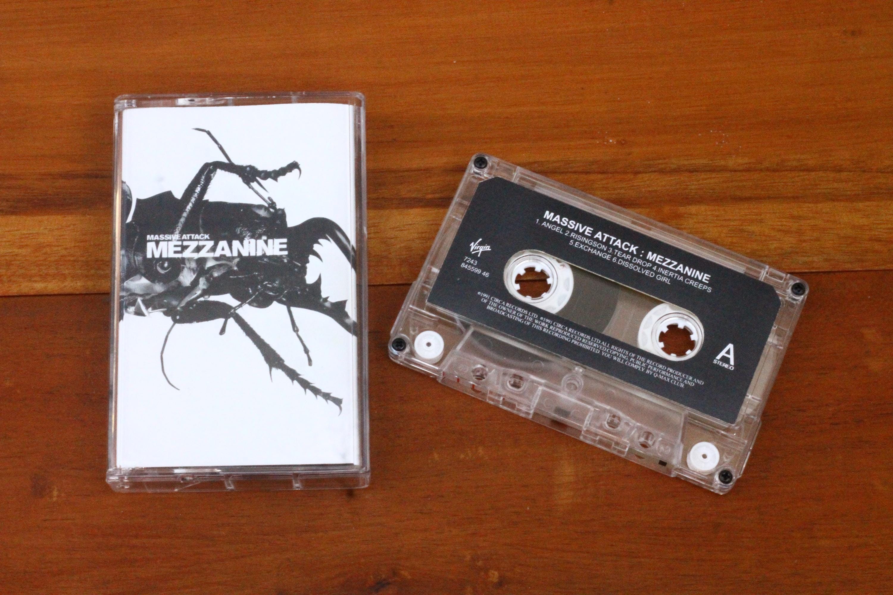 Massive Attack – Mezzanine Cassette | Trip Hop 1998 | Vintage