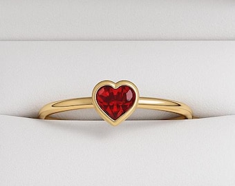Heart Ruby 18k Gold Engagement Ring: Anniversary Promise Ring