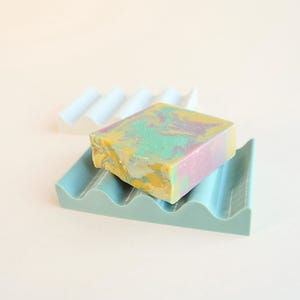 Minimalist 3D printed soap holder for modern bathroom
