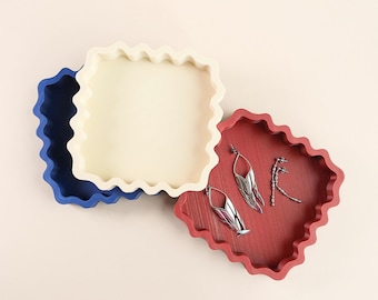 Fichier STL pour plateau à bijoux Porte-bijoux unique pour décoration d'intérieur à impression 3D, organiseur de bureau pour des idées d'impression Table de chevet Plateau à téléchargement numérique