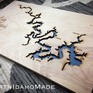 Lake Travis Texas 3-D See Schild - Central Texas Handmade Custom mit Städte, Kompass und See Name graviert - North Idaho Made