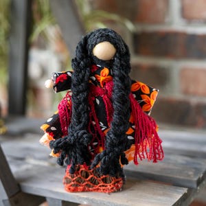 Witch Poppet for Spellwork – Handmade Ritual Doll, Samhain Altar Decor, Halloween Witchcraft Supplies, Pagan Gift, Magical Tools