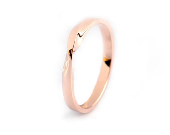 Mobius ring Gold solid, unisex ring band twisted, promise jewelry infinity