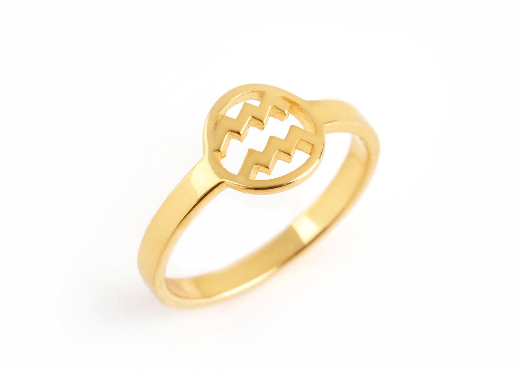 Zodiac store rings aquarius