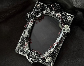 Gothic Vampire Photocard Dark Resin Card Holder Baroque Style Display Frame Handmade Decor Collector