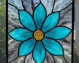 Daisy stained glass pattern – floral suncatcher template, botanical window decor, digital download