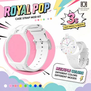 Puede incluir: Un kit de modificación de caja y correa de reloj blanco etiquetado como ROYAL POP. El kit incluye una caja de reloj blanca con una correa de silicona blanca. Una imagen más pequeña muestra un reloj blanco con esfera blanca, marcadores de hora coloridos y correa blanca. El texto incluye 3s EASY INSTALL & REMOVE y MULTIPLE COLORS DIFFERENT COLORS DIFFERENT MOODS.