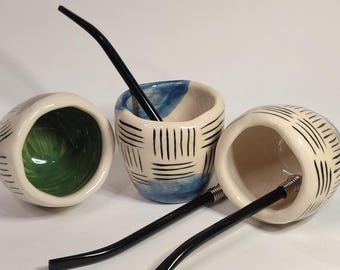 手作りのアルパカ製マテ茶ストロー：オウムのくちばし型ボンビージャ