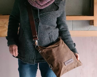 Waxed canvas crossbody bag, hobo bag, waxed canvas shoulder bag, waxed canvas crossbody purse, crossbody bags for women