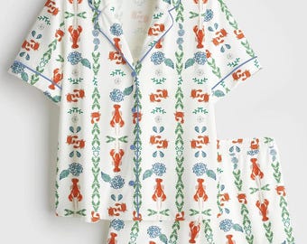 La Dolce Vita Lobster New England Coastal Fisherman Long Sleeve Satin Pajama Set Adults, Lobster Summer England Sleepwear Set Gifts Family