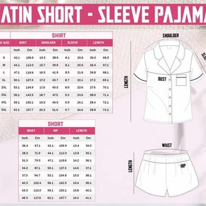 Puede incluir: Imagen que muestra una tabla de tallas para un conjunto de pijama de sat&eacute;n de manga corta. La tabla incluye medidas en pulgadas y cent&iacute;metros para la camisa (busto, hombro, manga, largo) y el pantal&oacute;n corto (cintura, cadera, largo).