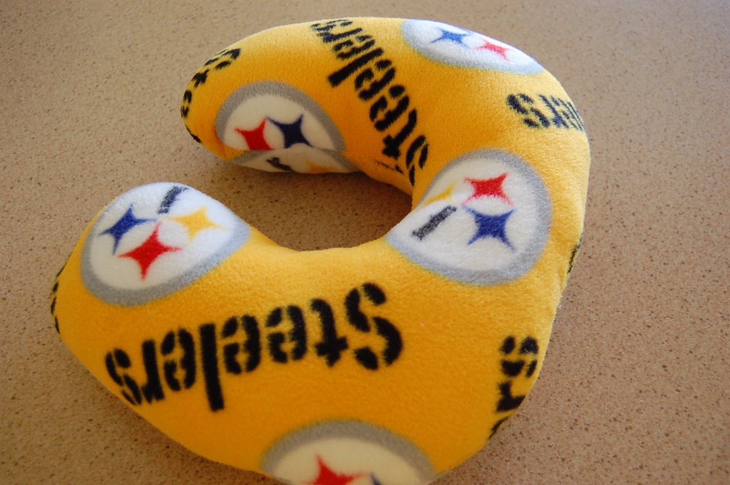 Steelers top travel pillow