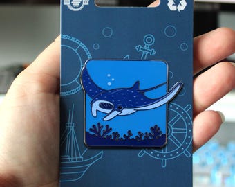 Manta Ray Enamel Pin - Marine Creatures Hard Enamel Lapel Pin, Ocean Animal Scuba Gift
