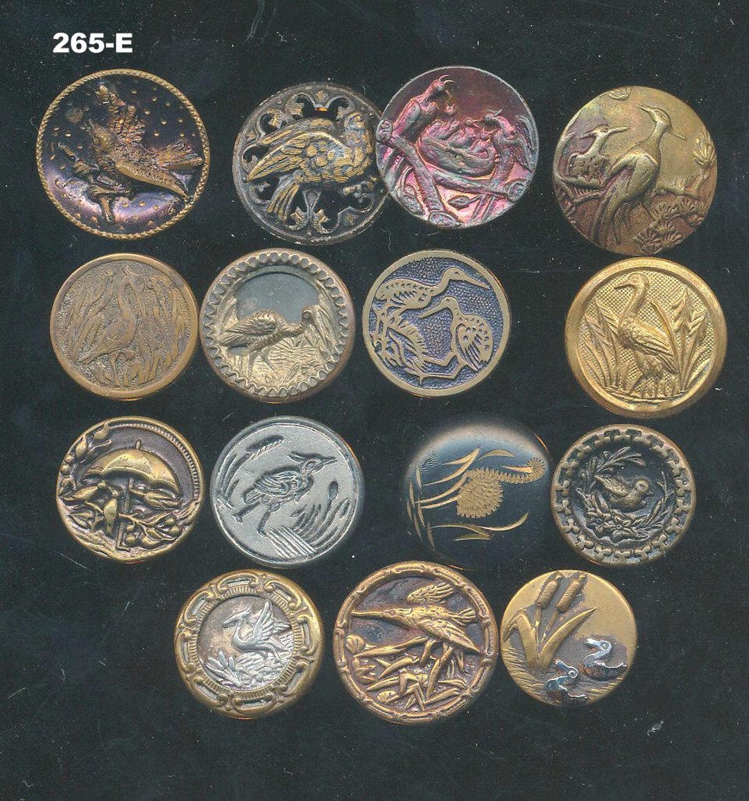 Antique Buttons Lot#26-5e Group of 15 Buttons 5/8 to 11/16
