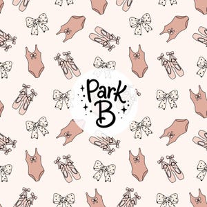 Puede incluir: Un patrón repetitivo sobre un fondo rosa claro con ilustraciones de leotardos rosa empolvado, pares de zapatillas de ballet y lazos blancos con lunares negros. Un círculo blanco central contiene el texto negro Park B con estrellas.