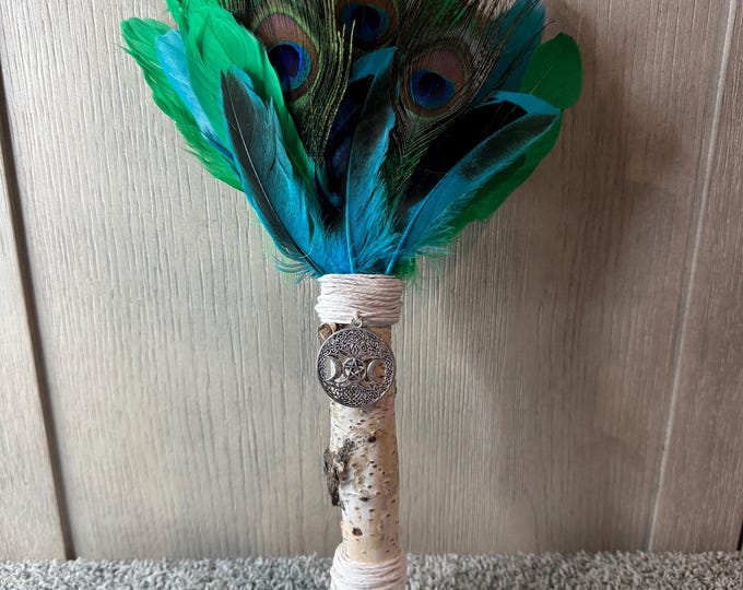 Featured listing image: Smudge Feather Fan