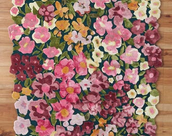 cassia silk Handmade Abstract Wool Rug – Colorful Modern Bohemian Decor