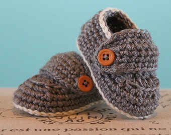 CROCHET PATTERN PDF - Crochet Baby Boy Booties - Boy Loafers - Permission to Sell Finished Items - Instant Download