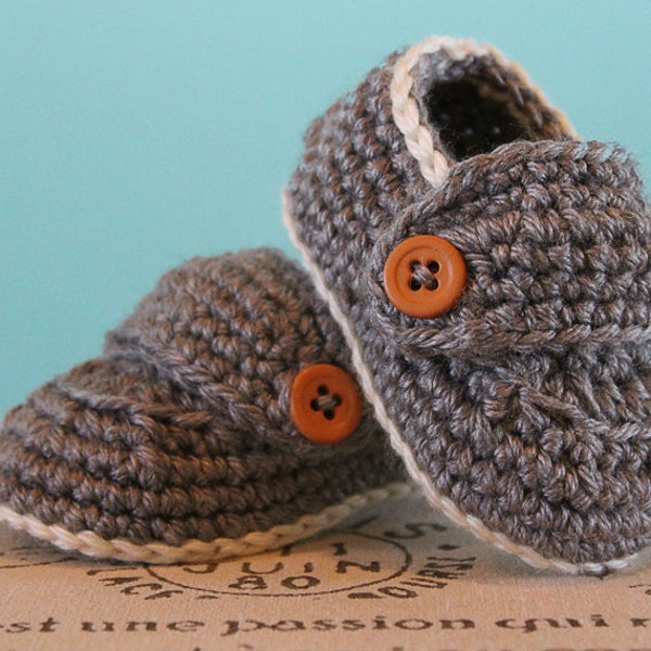 CROCHET PATTERN PDF - Crochet Baby Boy Booties - Boy Loafers - Permission to Sell Finished Items - Instant Download