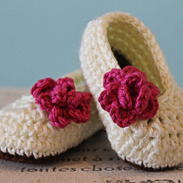 CROCHET PATTERN PDF - Crochet Baby Girl Booties with Rose Flower - Rose Booties - Instant Download