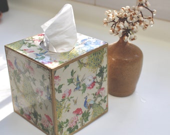 Traditional Peacock Tissue Box Cover