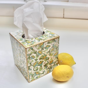 Italian Florentine Tissue Box Cover - Lemons
