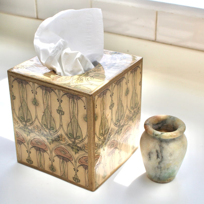 Art Nouveau Roses Tissue Box Cover