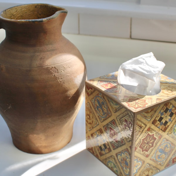 Etruscan Tiles Tissue box cover