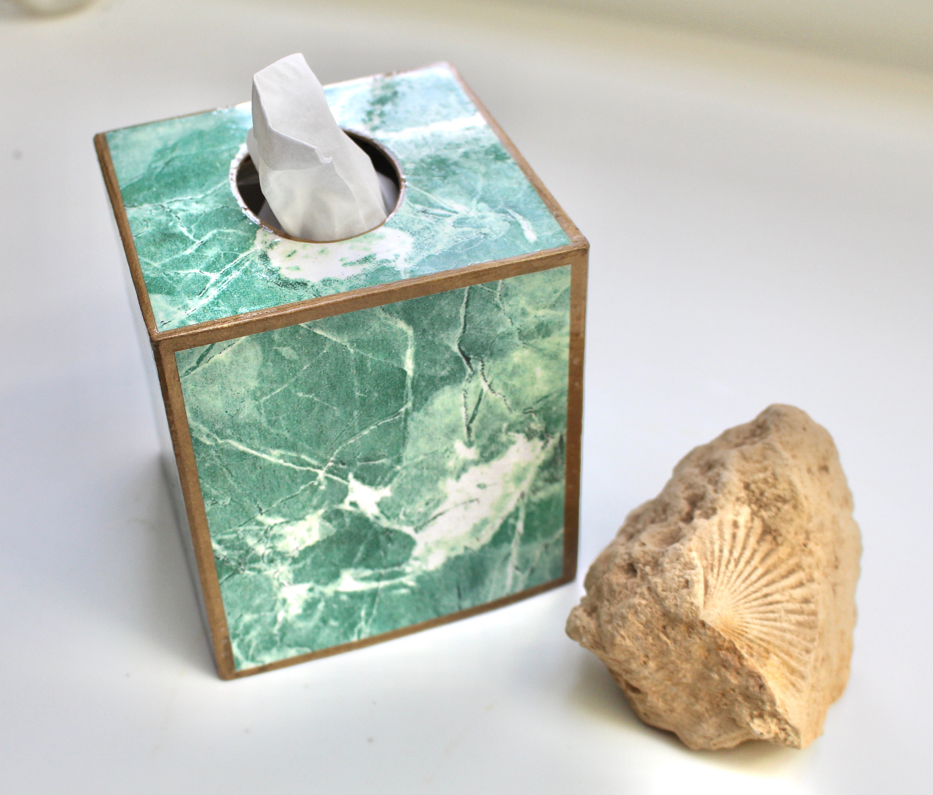 Marble Tissue Box (Green) - Handicraft Bazaar