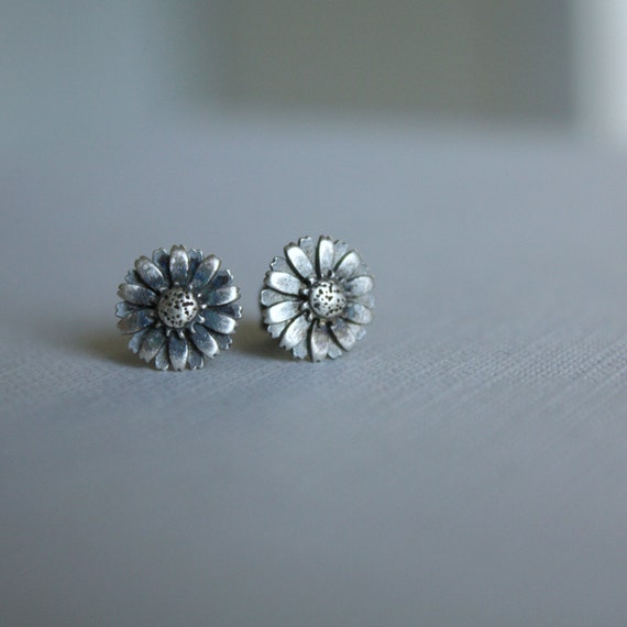 Sterling Silver Daisy Stud Earrings View 4
