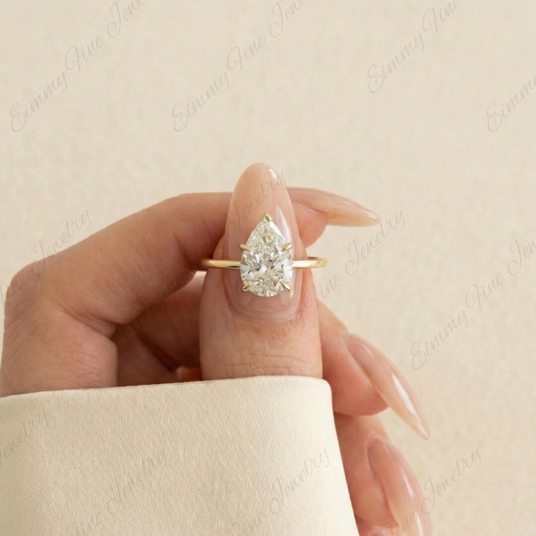 2 Carat Pear Shape Lab Grown Diamond Ring E Color VVS+ IGI Certified ...